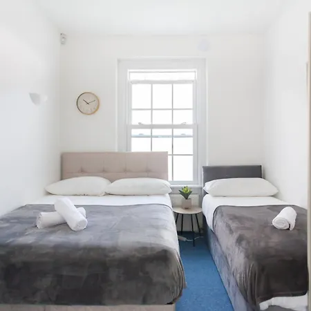 London Central Suits - Comfortable Rooms